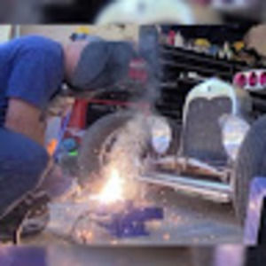 Meet your Posher, Bill